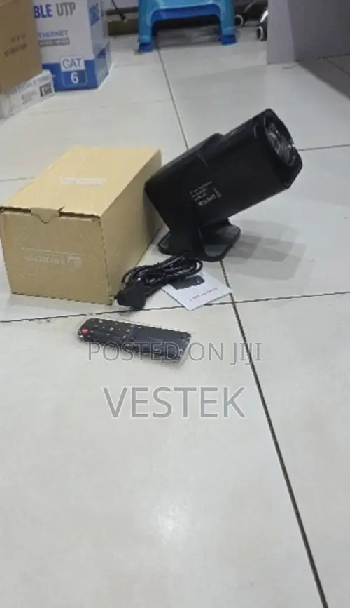 Hy320 Native 1080p Smart Projector With Built-in Apps