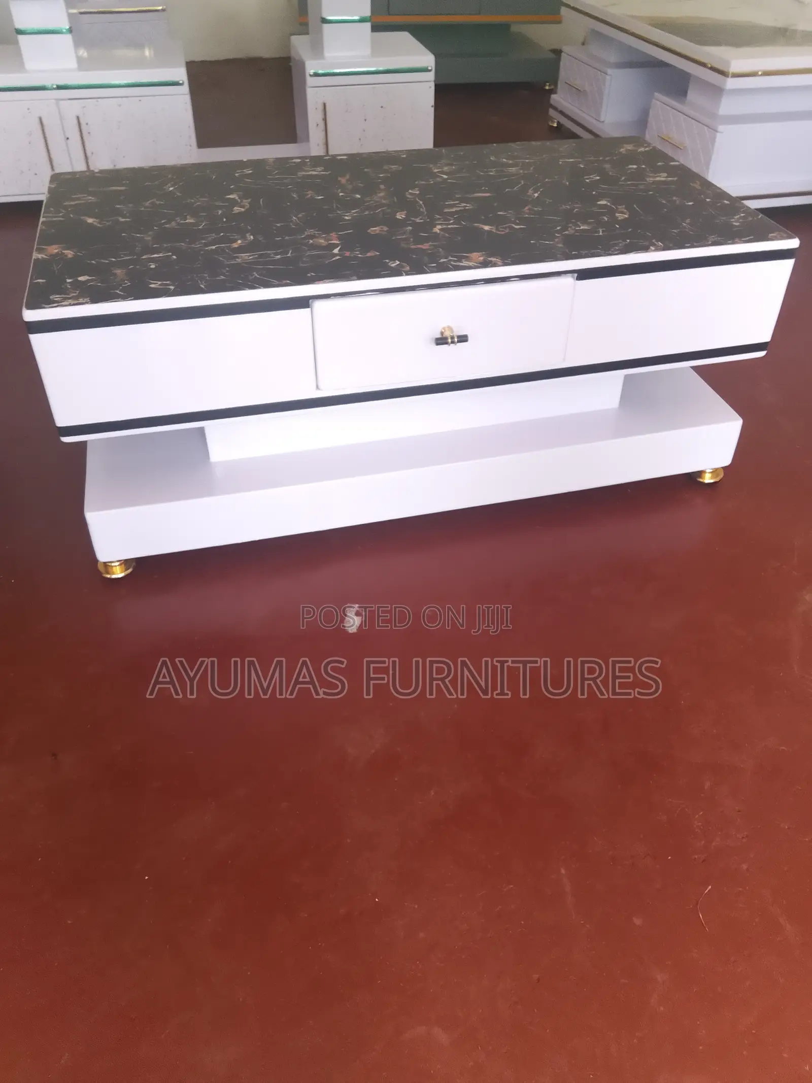 Black/White Coffee Table