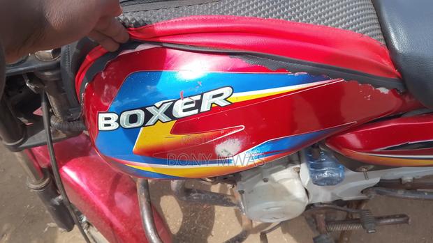 Bajaj Boxer 150 UG 2022 Red - thumbnail 3