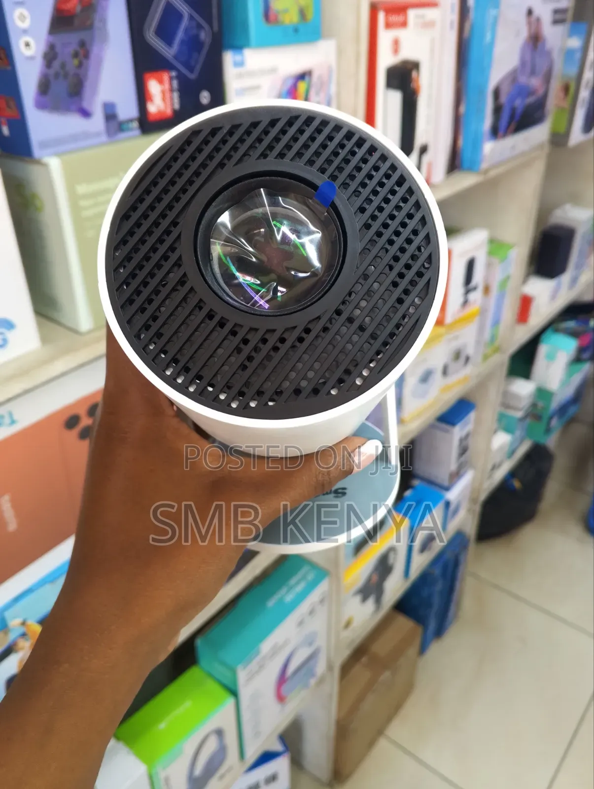  High Definition Mini Projector