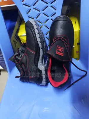 Heavy Duty Safety Boots