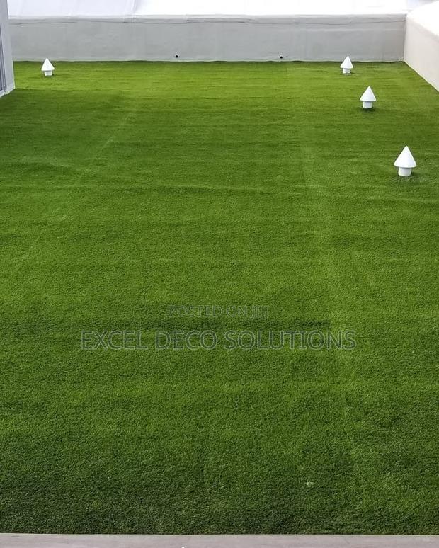 Grass Carpet – Modern Turf Flooring for Beautiful Spaces