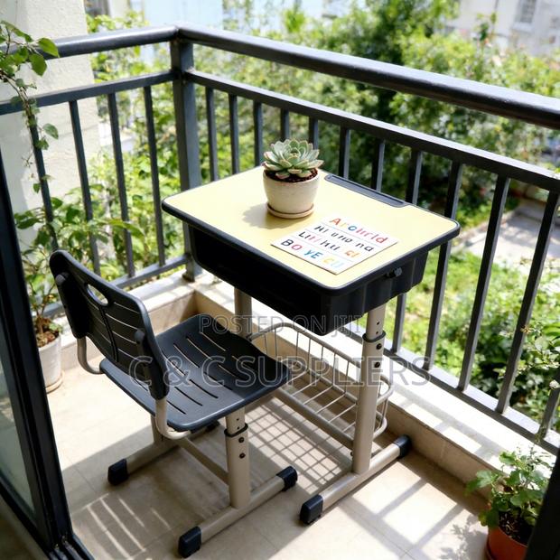 Adjustable Kid's Desk and Chair