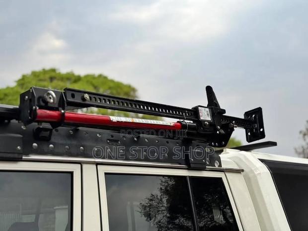 48" Hi Lift Jack Versatile,Capable of Lifting,Winching,Clamping - main view