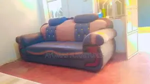 Brown/Navy Blue Seat