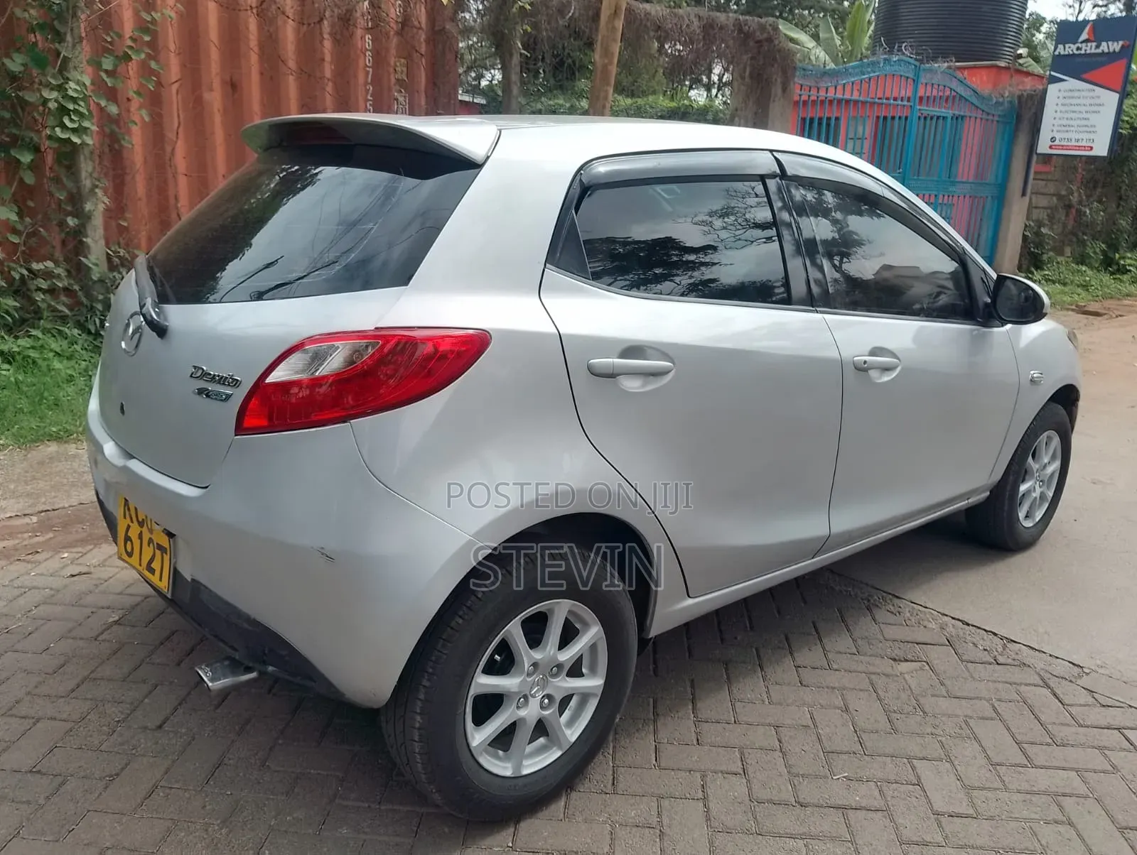 Mazda Demio 2012 Silver