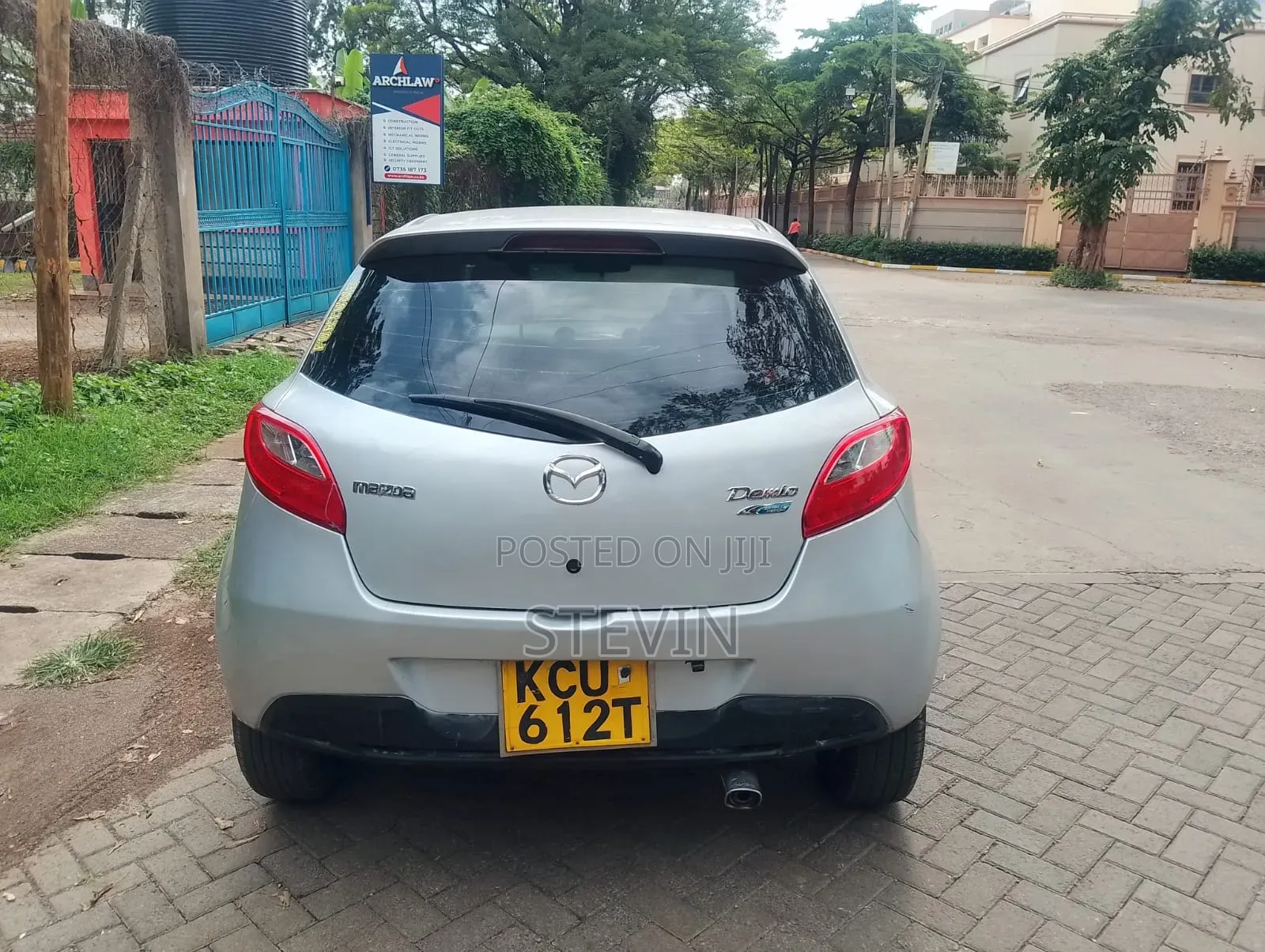 Mazda Demio 2012 Silver