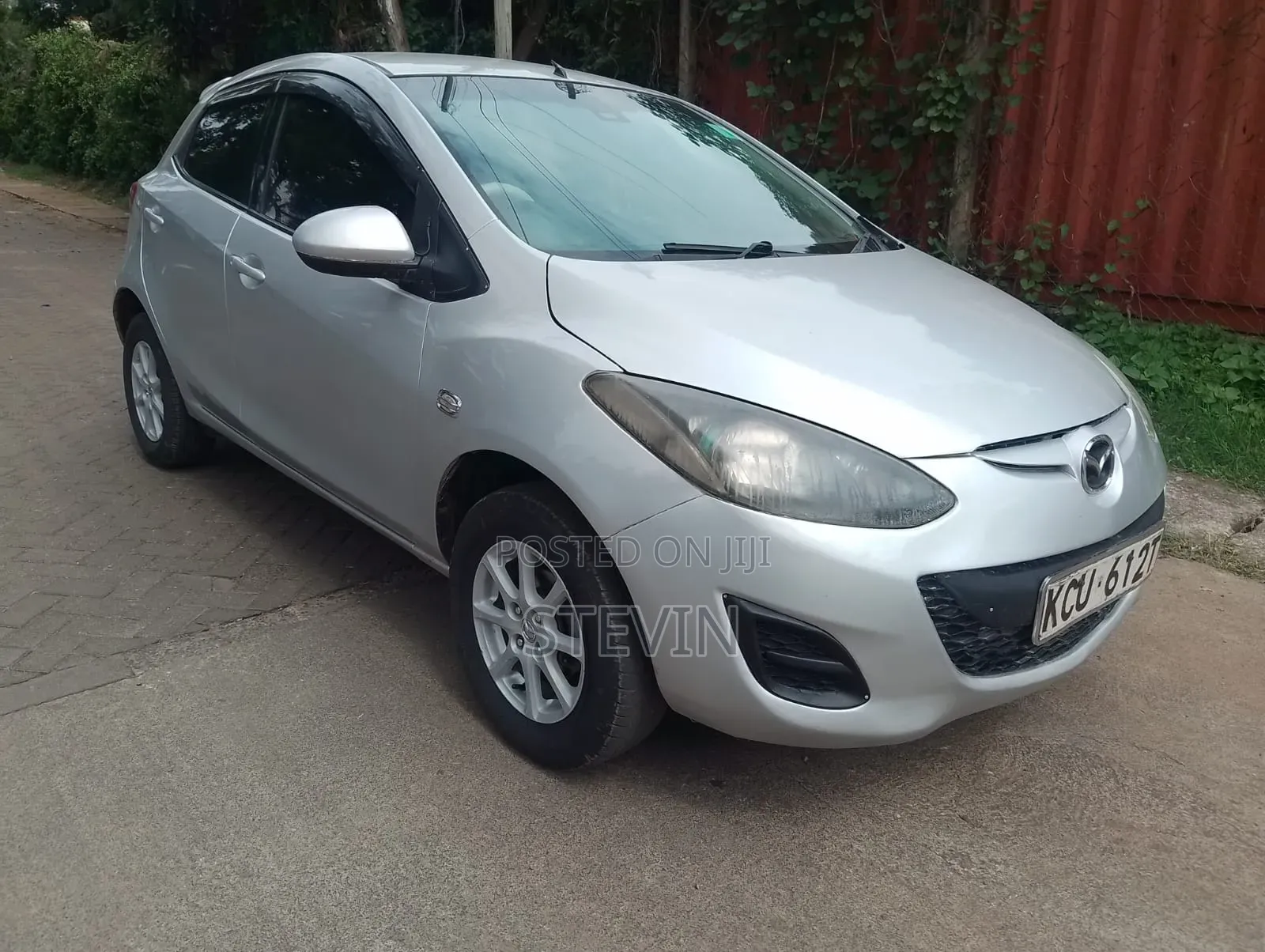 Mazda Demio 2012 Silver