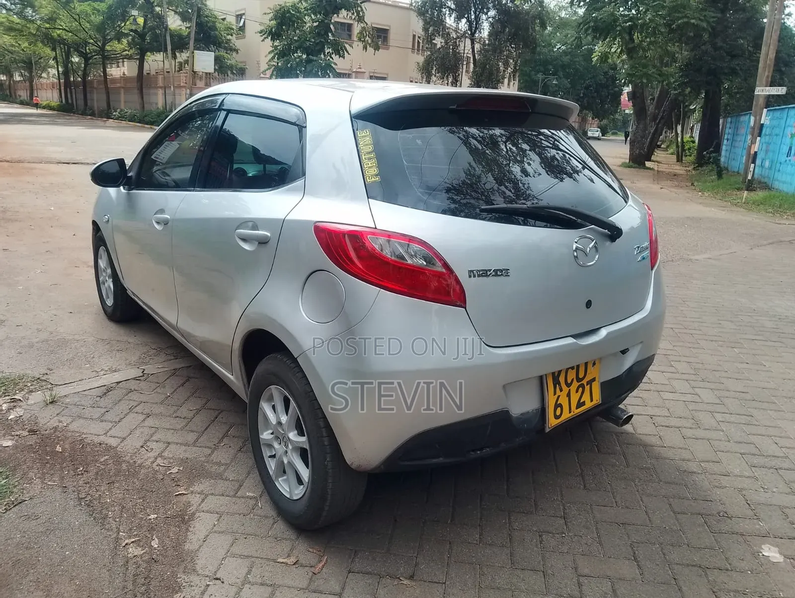 Mazda Demio 2012 Silver
