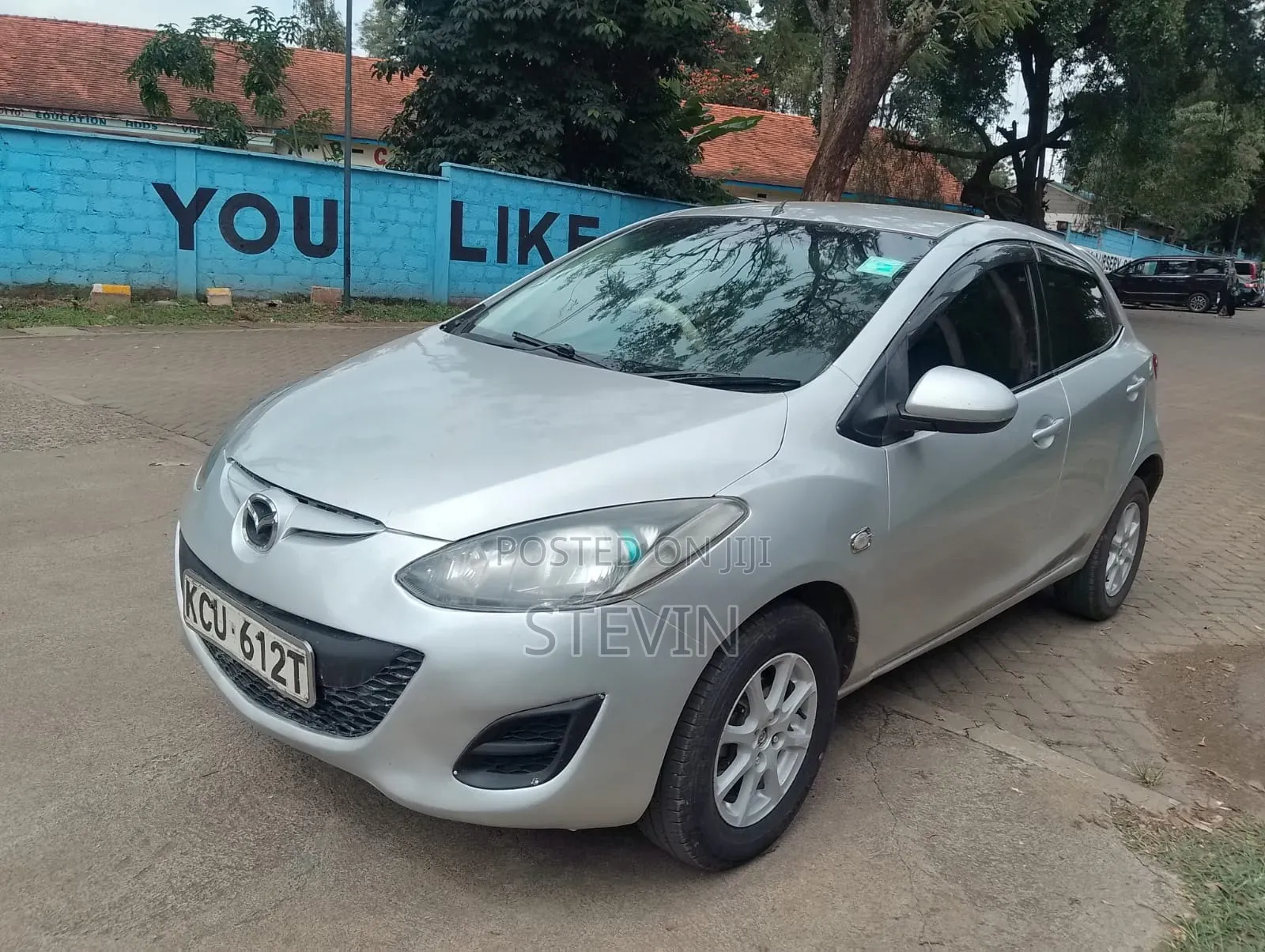 Mazda Demio 2012 Silver