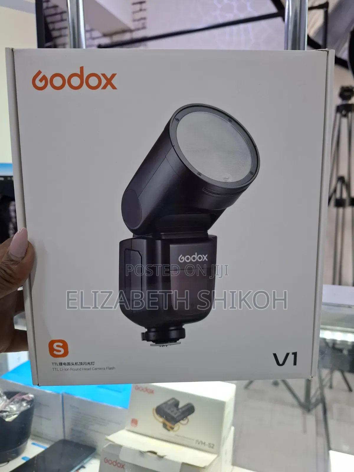 Countrywide Godox V1 Flash for Sony
