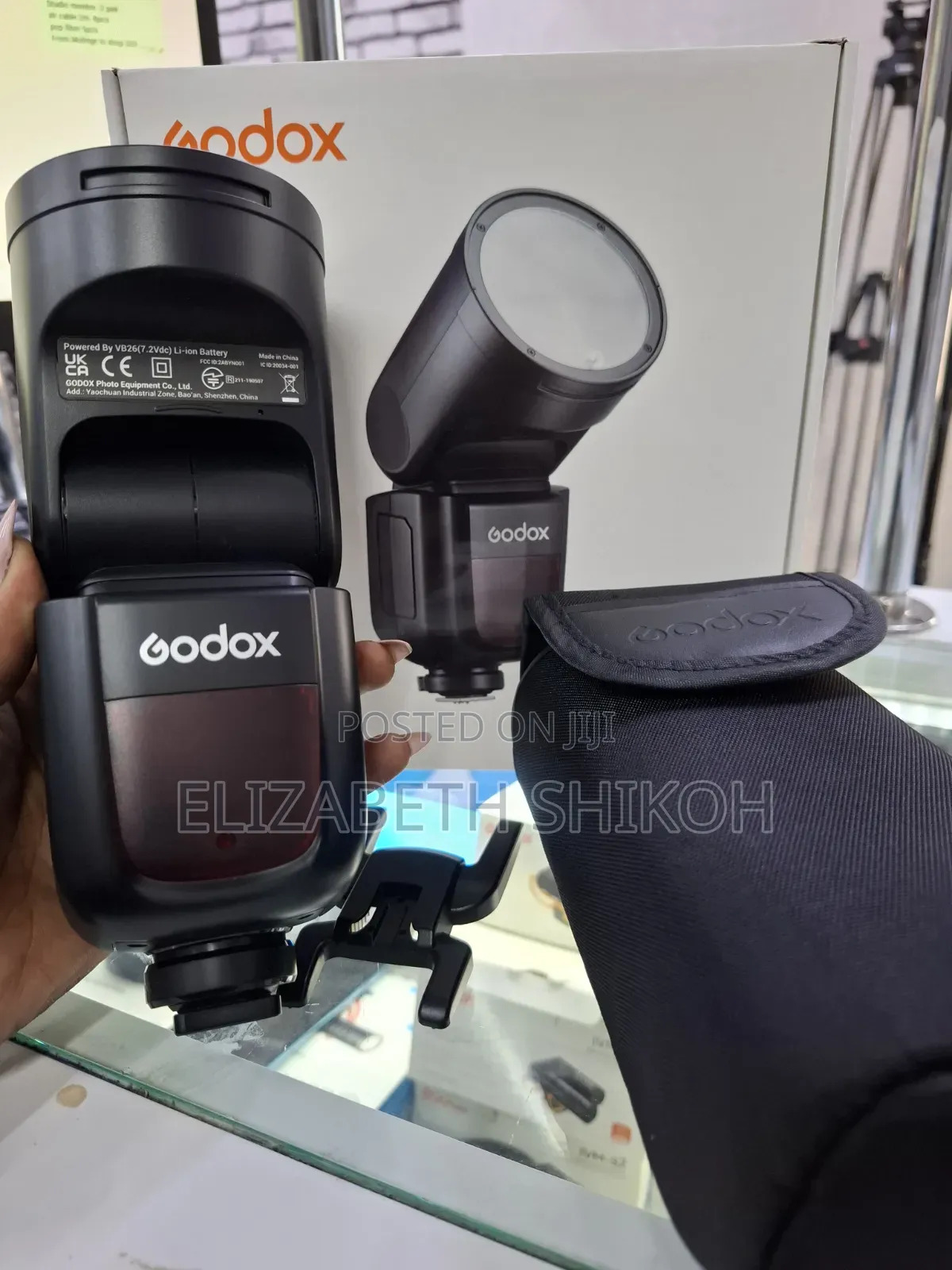 Countrywide Godox V1 Flash for Sony