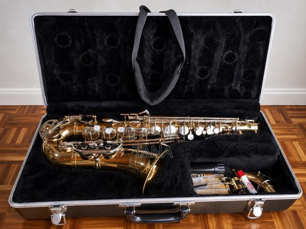 Alto Saxophone, Bundy Ii - The Selmer Company
