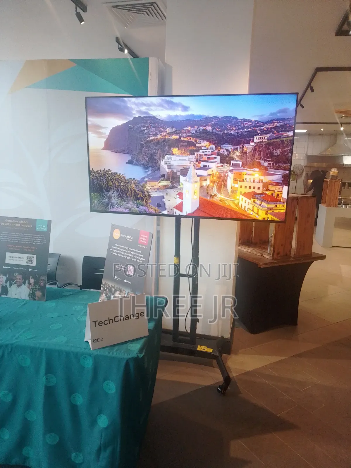 Do You Have an Exhibition and Need 65inch Tv Screen for Hire