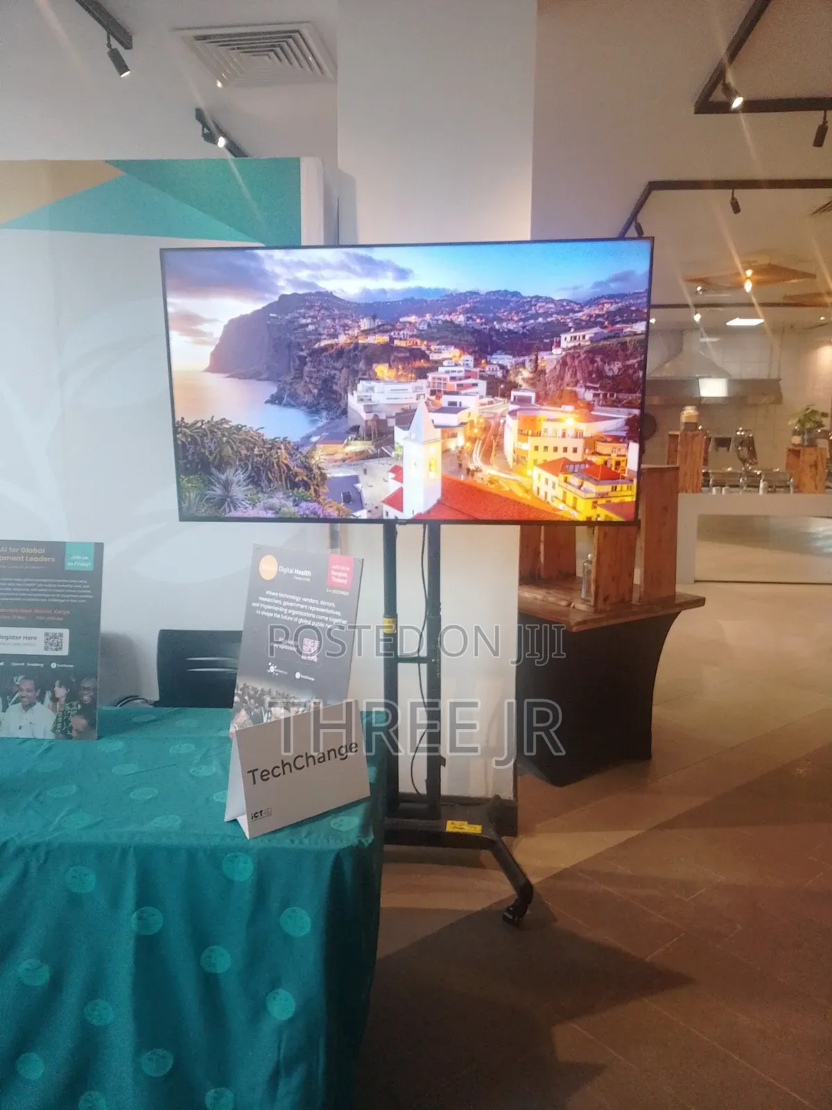 Do You Have an Exhibition and Need 65inch Tv Screen for Hire