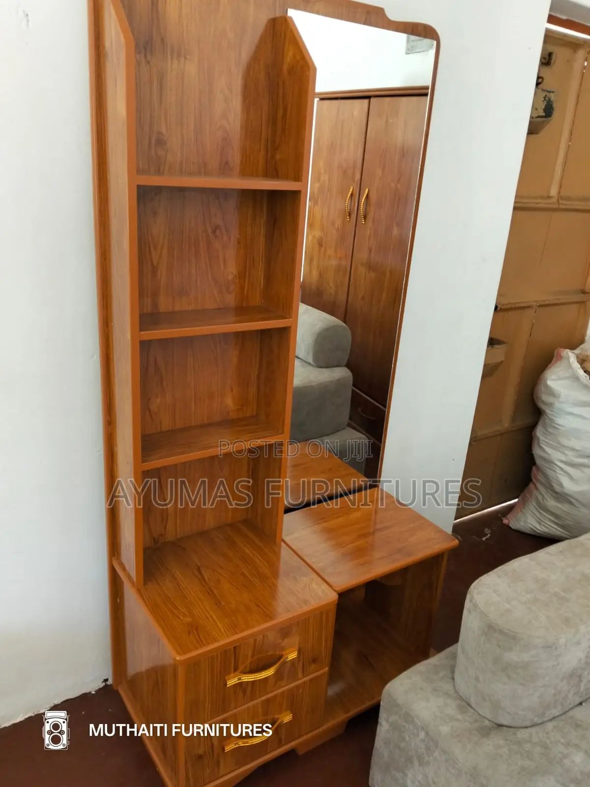 Brown Dressing Table