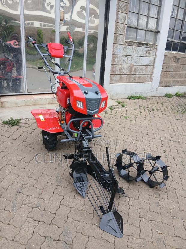 Hand Held Power Tiller 14hp - thumbnail 2