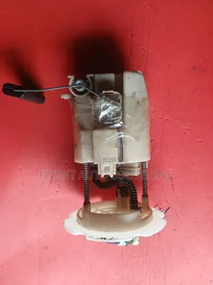 Fuelpump Nissan Serena C26 Hybrid Mr20