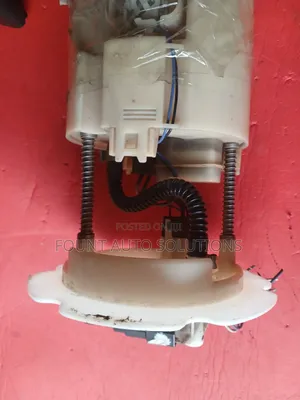 Fuelpump Nissan Serena C26 Hybrid Mr20