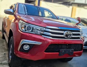 Toyota Hilux Revo Double Cab Deisel 2.4 AWD 2018 Red