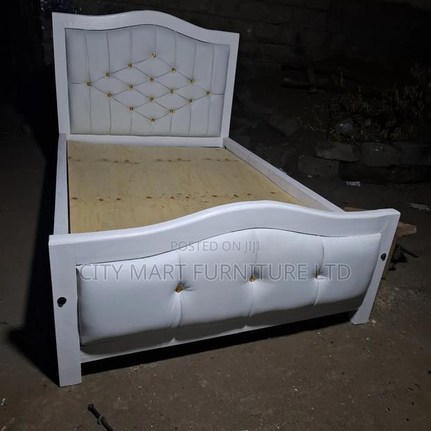Trim Modern Mocket Beds on Offer! - main view