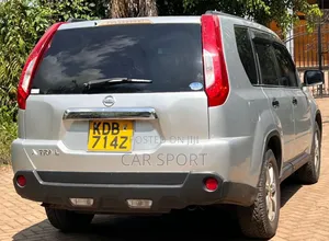 Nissan X-Trail 2013 Silver