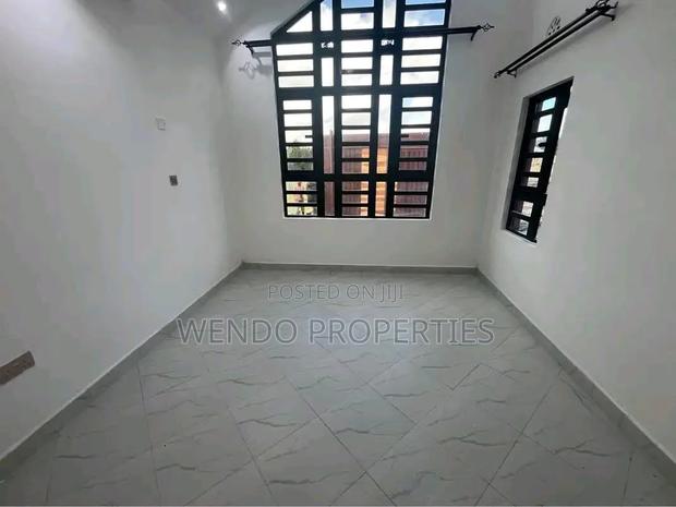 3bdrm Bungalow in Kiserian for sale - thumbnail 8