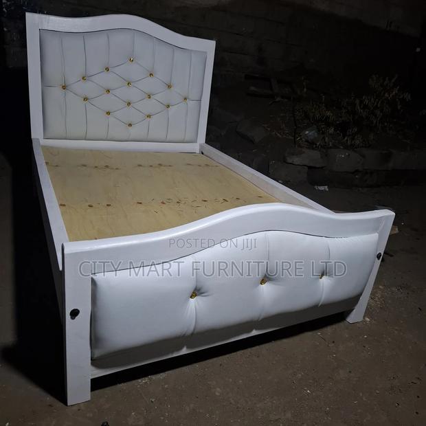Fancy Modern Mocket Beds on Offer!