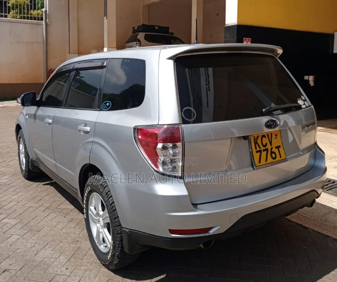 Subaru Forester 2012 Silver