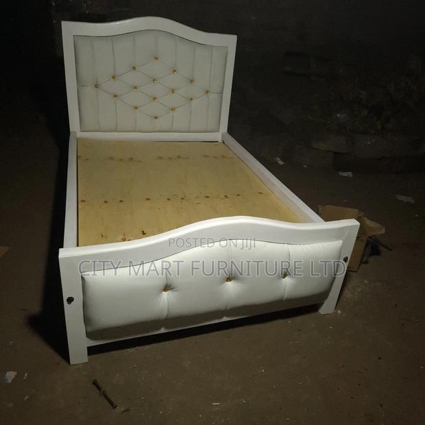 Elite Modern Mocket Beds on Offer!