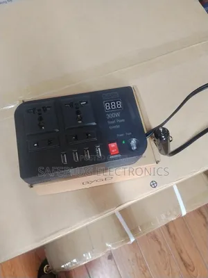 300w Car Power Inverter Dc to Ac 12v to 220v - 4 Ac Ports 4 Usb
