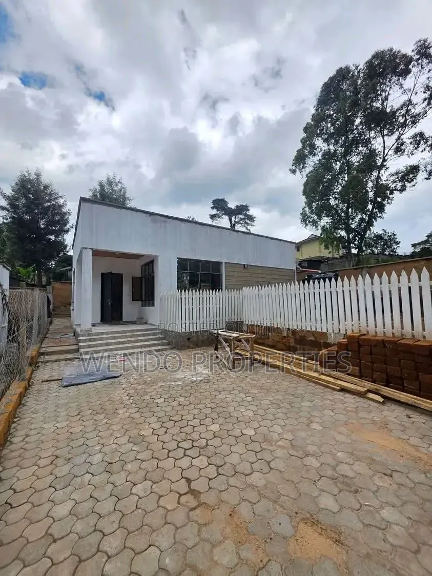 3bdrm Bungalow in Ngong CBD for sale