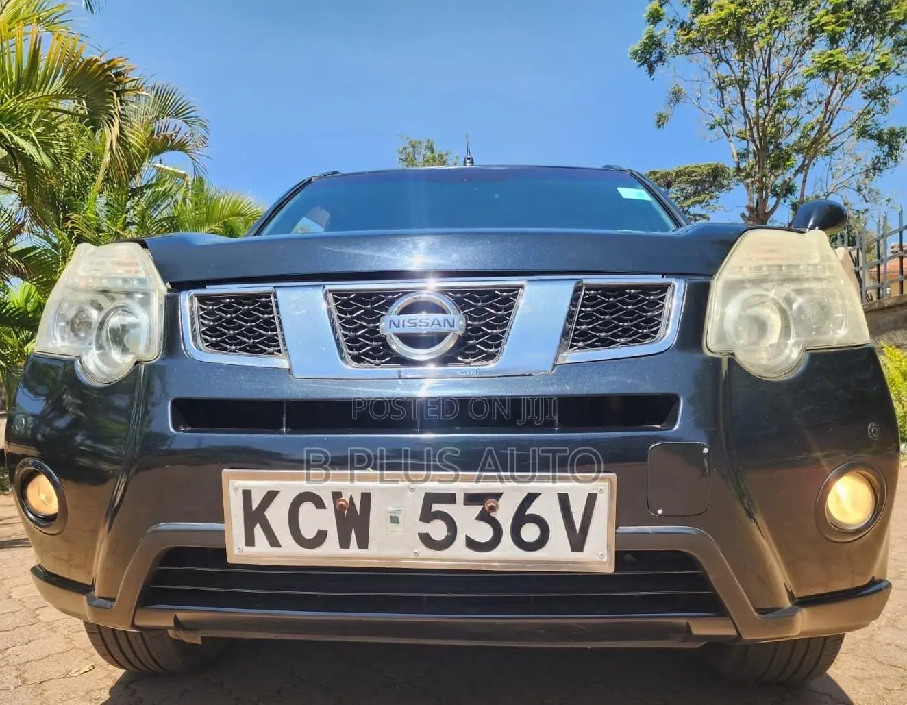 Nissan X-Trail 2012 Black