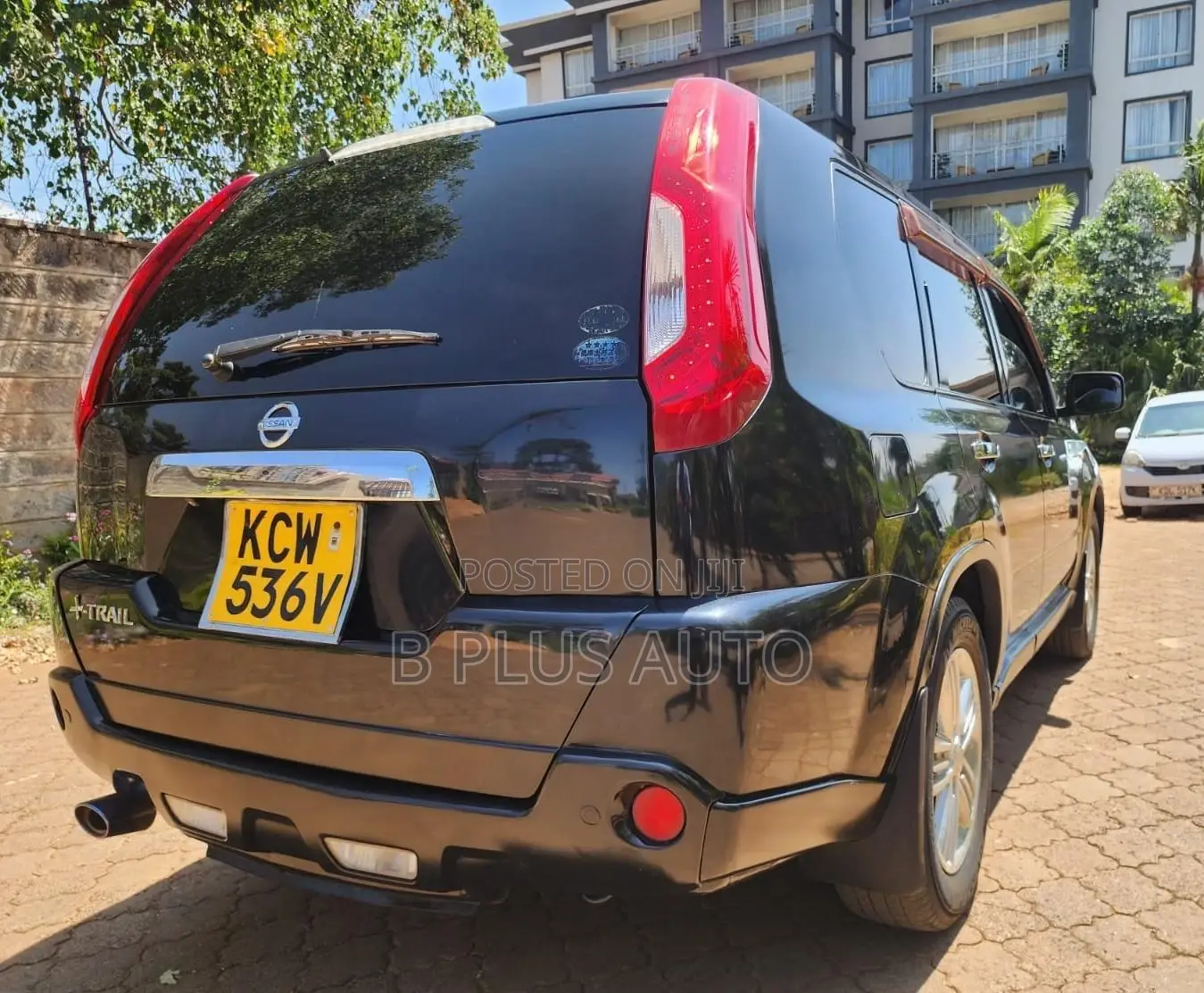 Nissan X-Trail 2012 Black