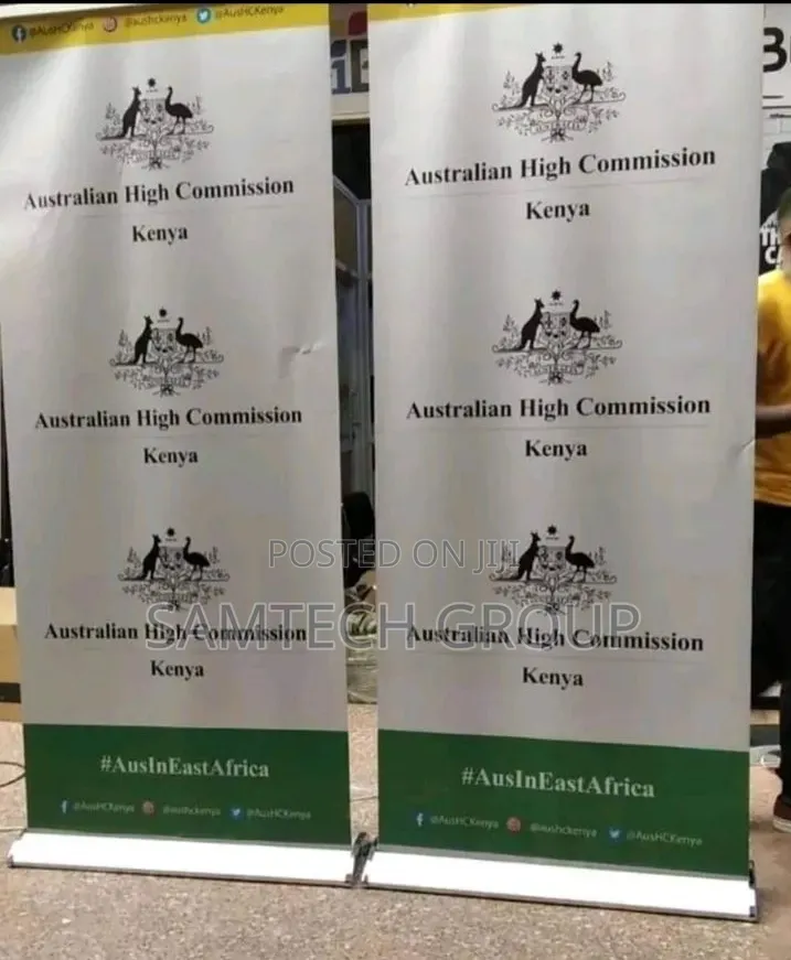 Well Designed Broad Base Roll Up Stands