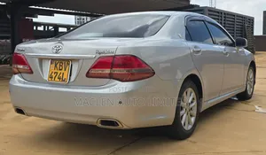 Toyota Crown 2008 Silver