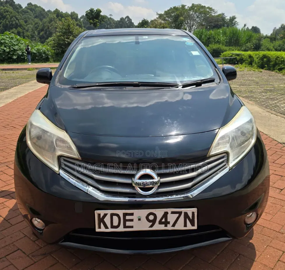 Nissan Note 2015 Black