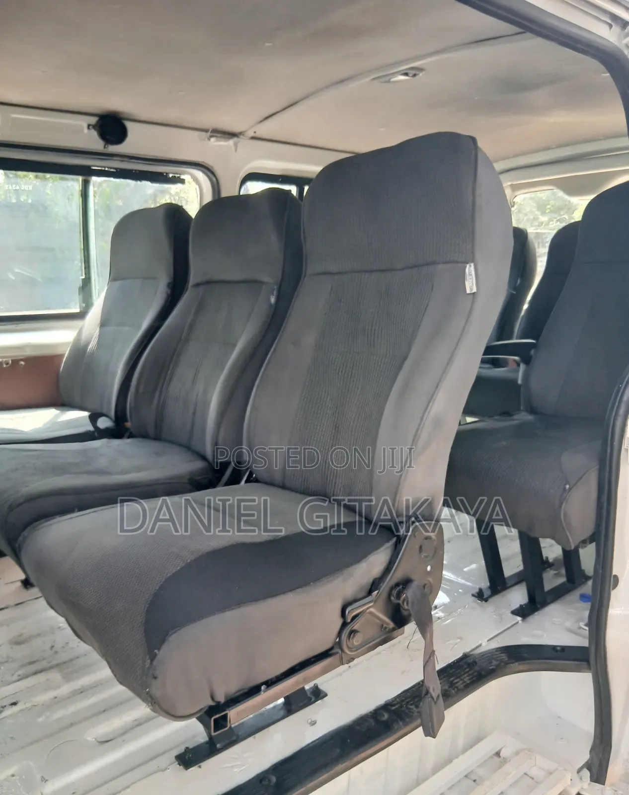 Toyota HiAce 2013 White