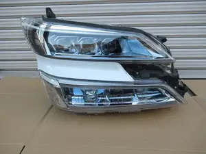 Vellfire 2014/2015 Headlights Xenon