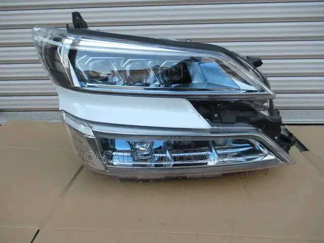 Vellfire 2014/2015 Headlights Xenon