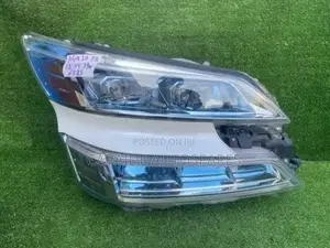 Vellfire 2014/2015 Headlights Xenon
