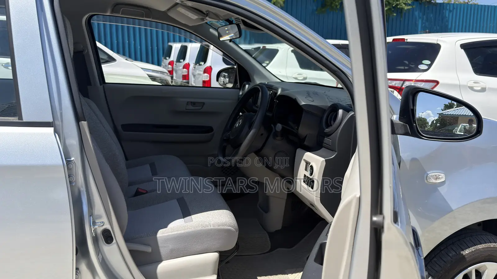 Toyota Passo 1.0 FWD 2019 Silver