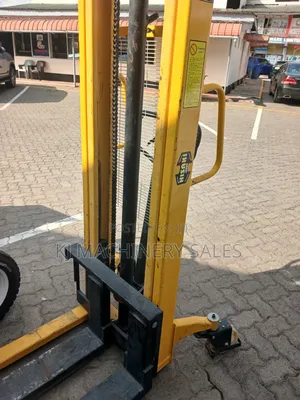 1.5 Ton Manual Hydraulic Stacker