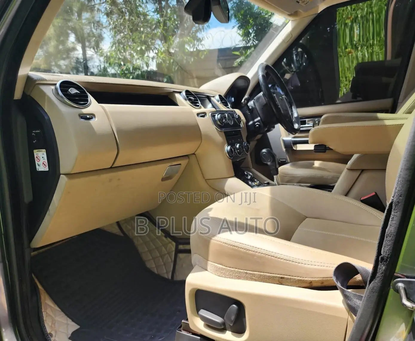 Land Rover Discovery 2010 Gray