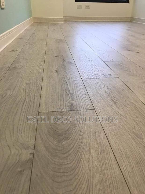 Laminate Flooring – Durable Modern Flooring Solution