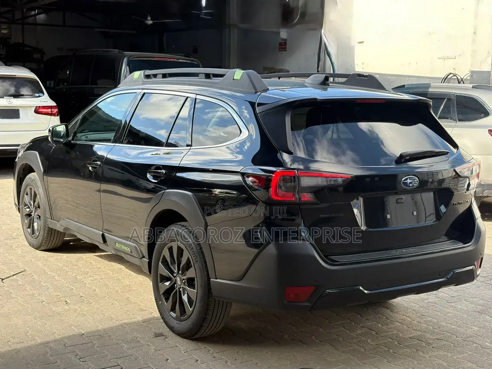 Subaru Outback 2024 Black