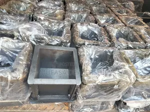 150mm by 150mm Cube Moulds