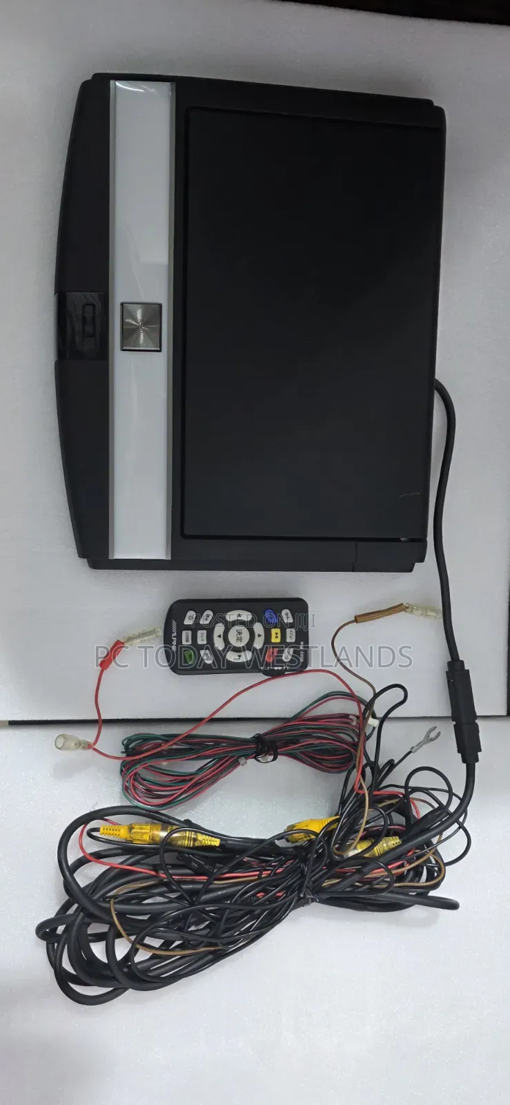 Alpine 10.2-Inch Flip-Down Monitor With Remote Control for Aphard 20's