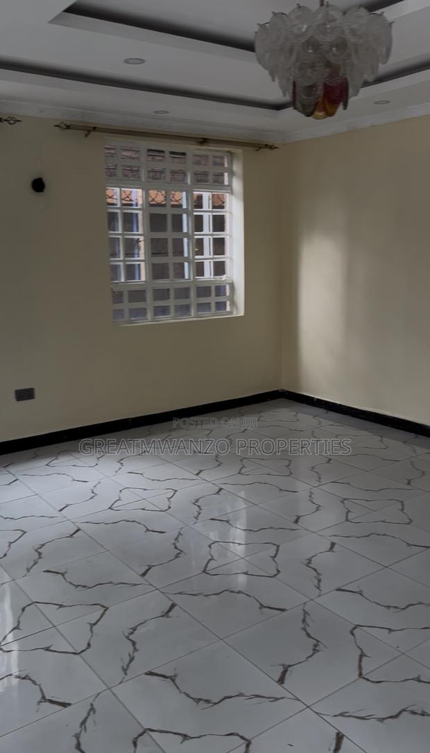 5bdrm Maisonette in Membley Estate for rent - thumbnail 5