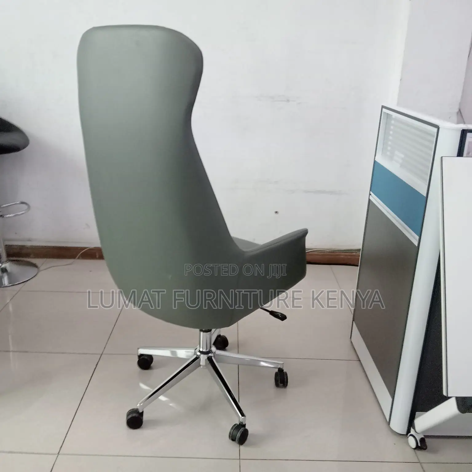 Primeback Executive Chair